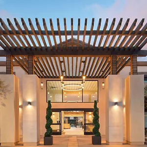 Otel The Cove ***